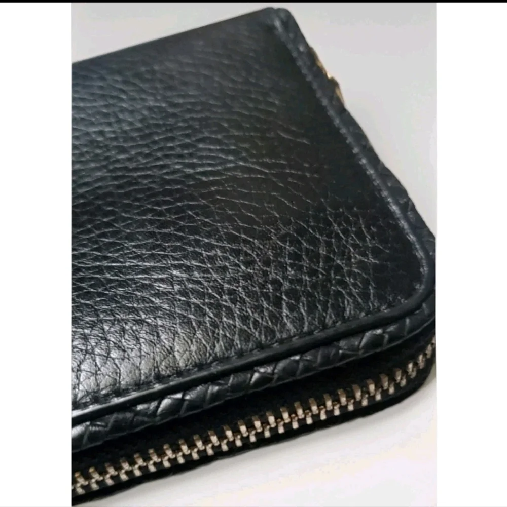 Tory Burch Taylor Zip Around Continental Black Long Pebble Leather Wallet 8x5in
